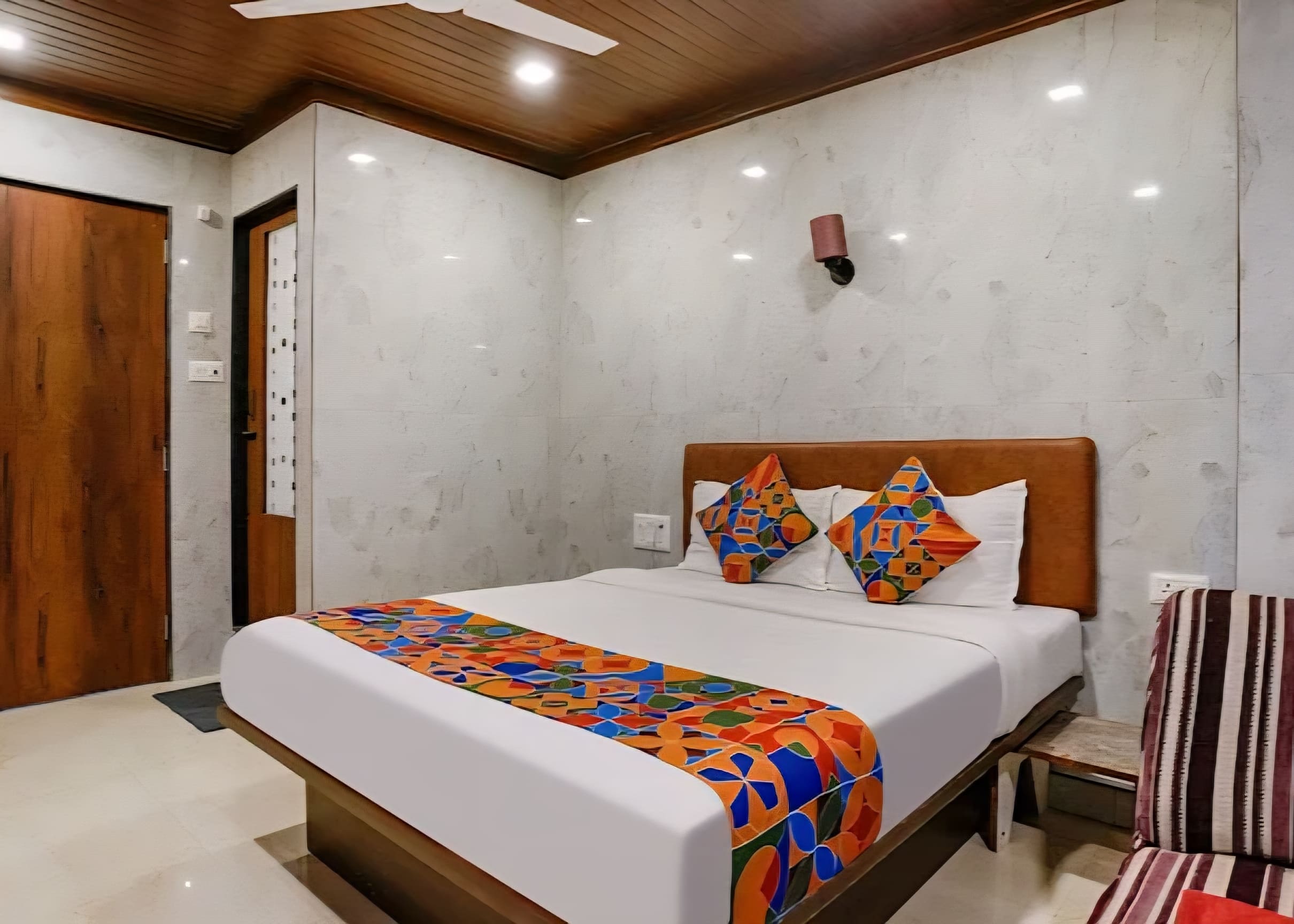 Hotel Yatri Inn - Navi Mumbai image thumbnail 6