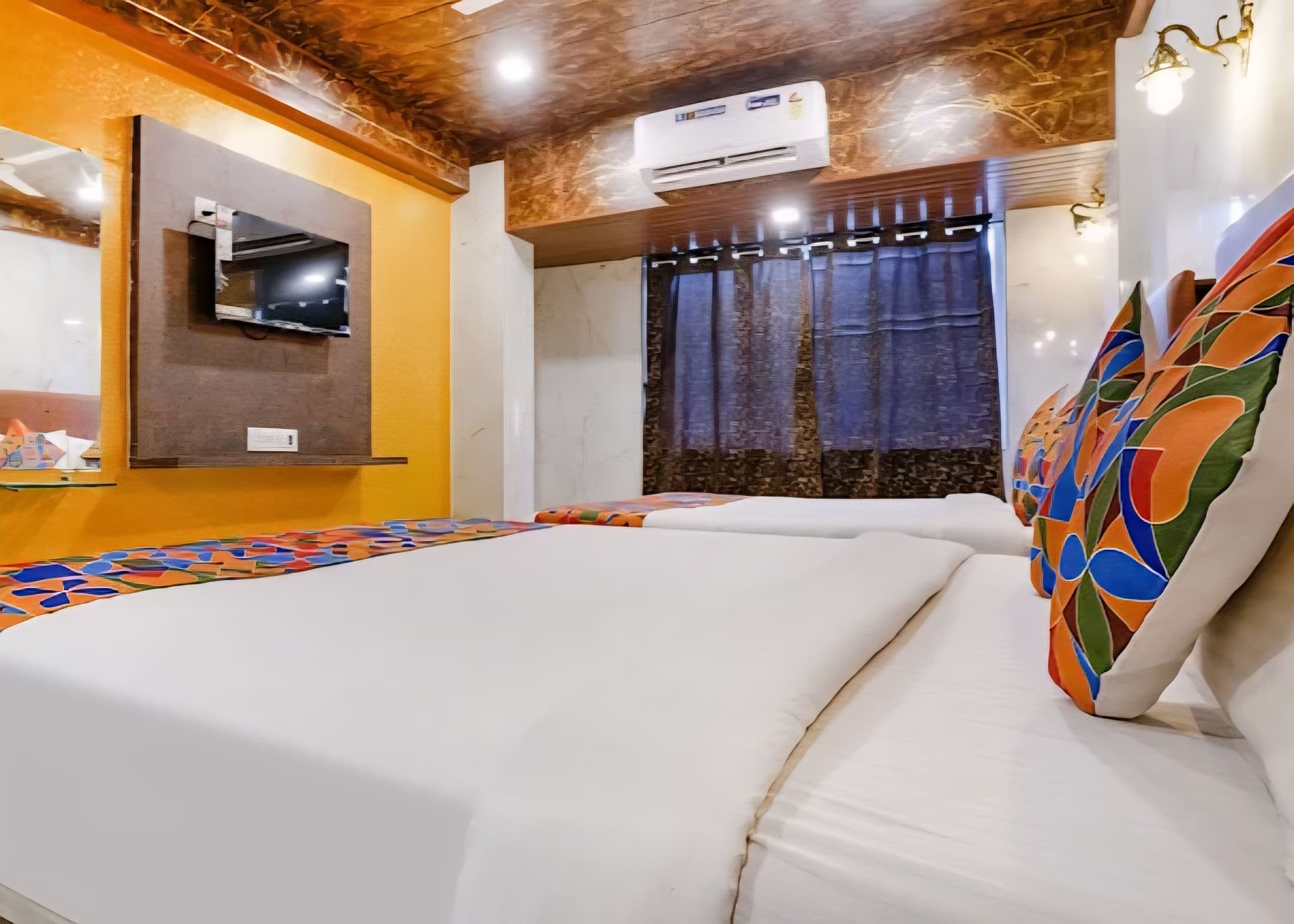 Hotel Yatri Inn - Navi Mumbai image thumbnail 10