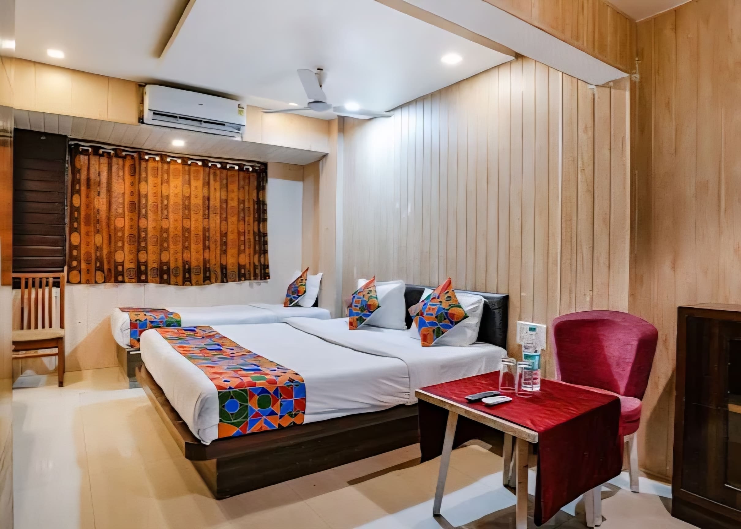 Hotel Yatri Inn - Navi Mumbai image thumbnail 12