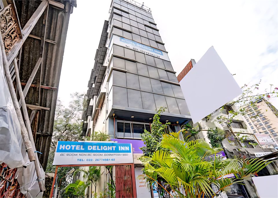 Delight Inn - Mumbai hotel room in Mumbai